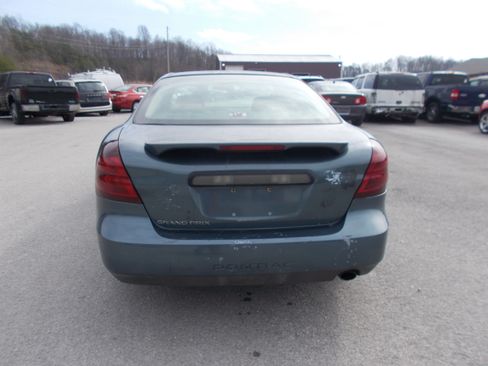 Used 2007 Pontiac Grand Prix image 3
