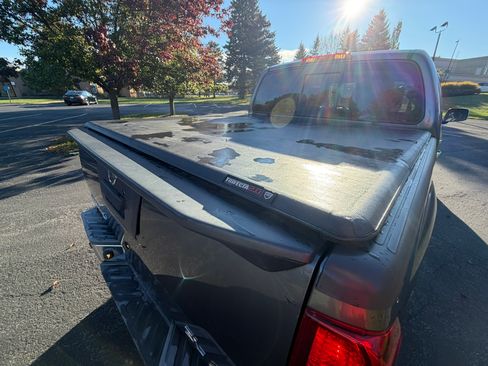 Used 2016 Nissan Frontier SV image 22