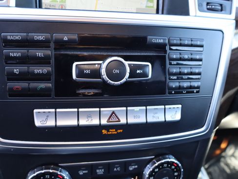 Used 2015 Mercedes-Benz GL 450 image 30