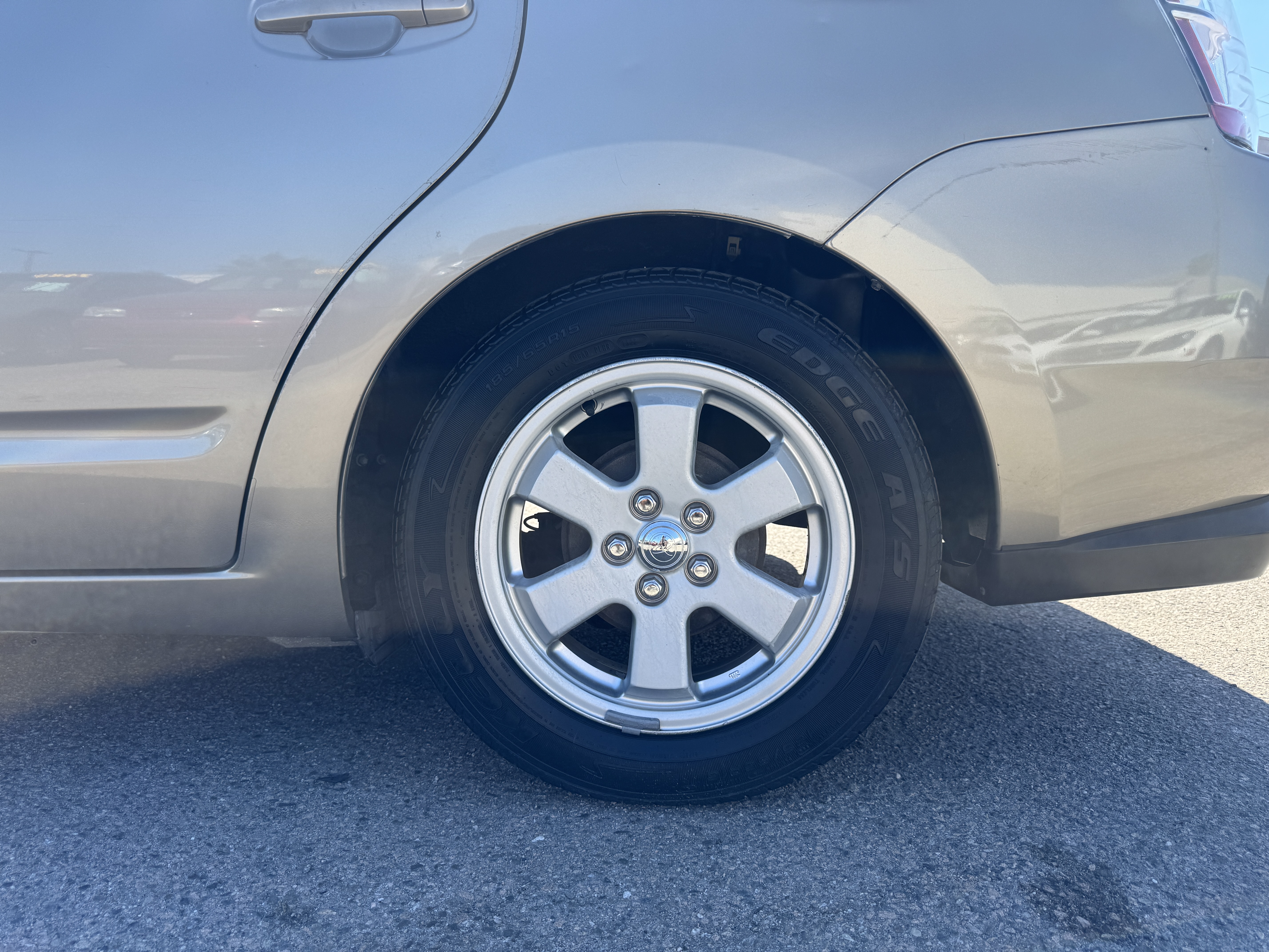 Used 2005 Toyota Prius UNAVAIL FWD image 15