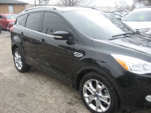 Used 2014 Ford Escape Titanium image 3