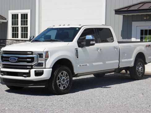 Used 2022 Ford F350 4x4 Crew Cab Super Duty image 3