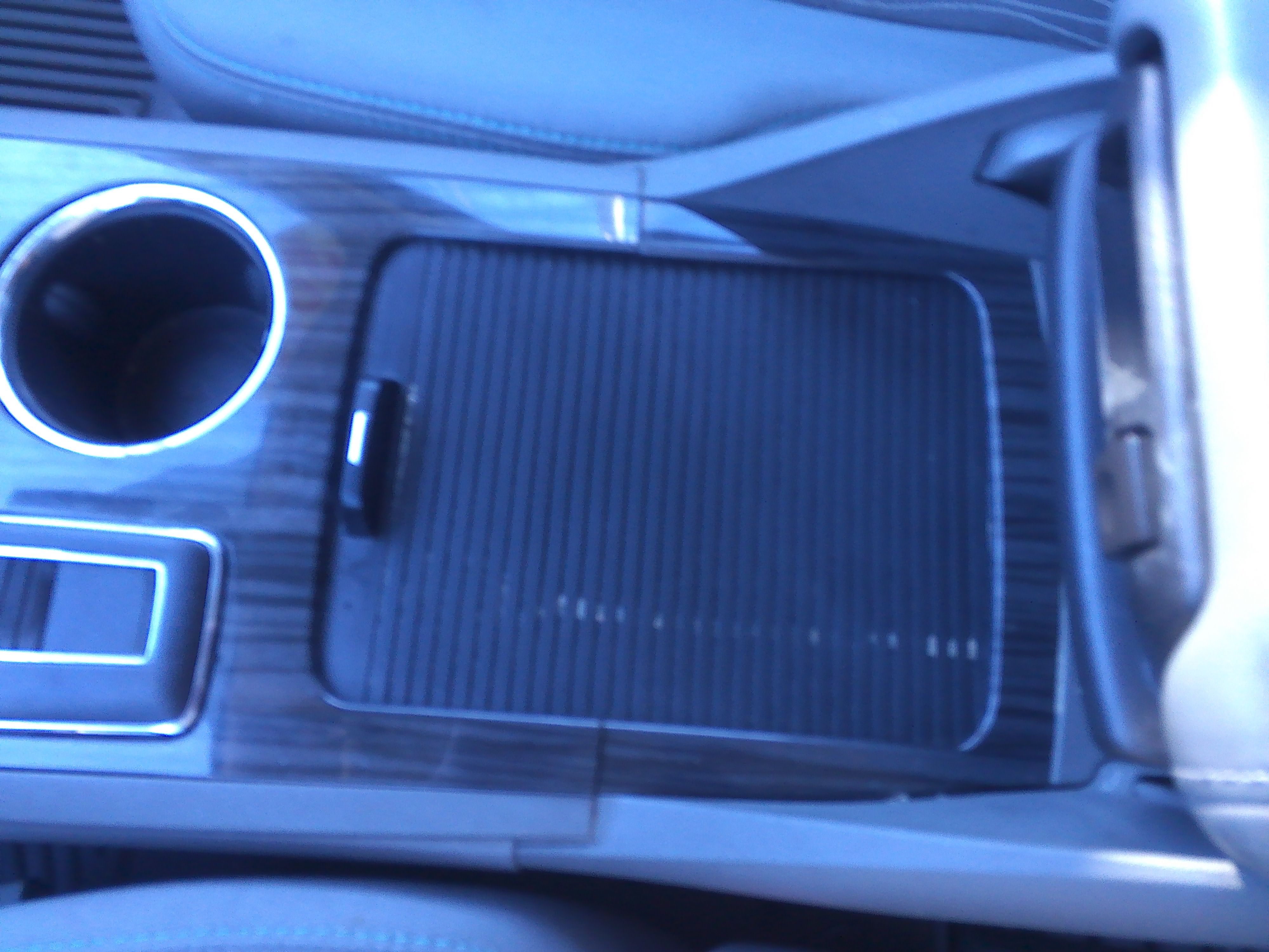 Used 2014 Chevrolet Traverse LT FWD image 25