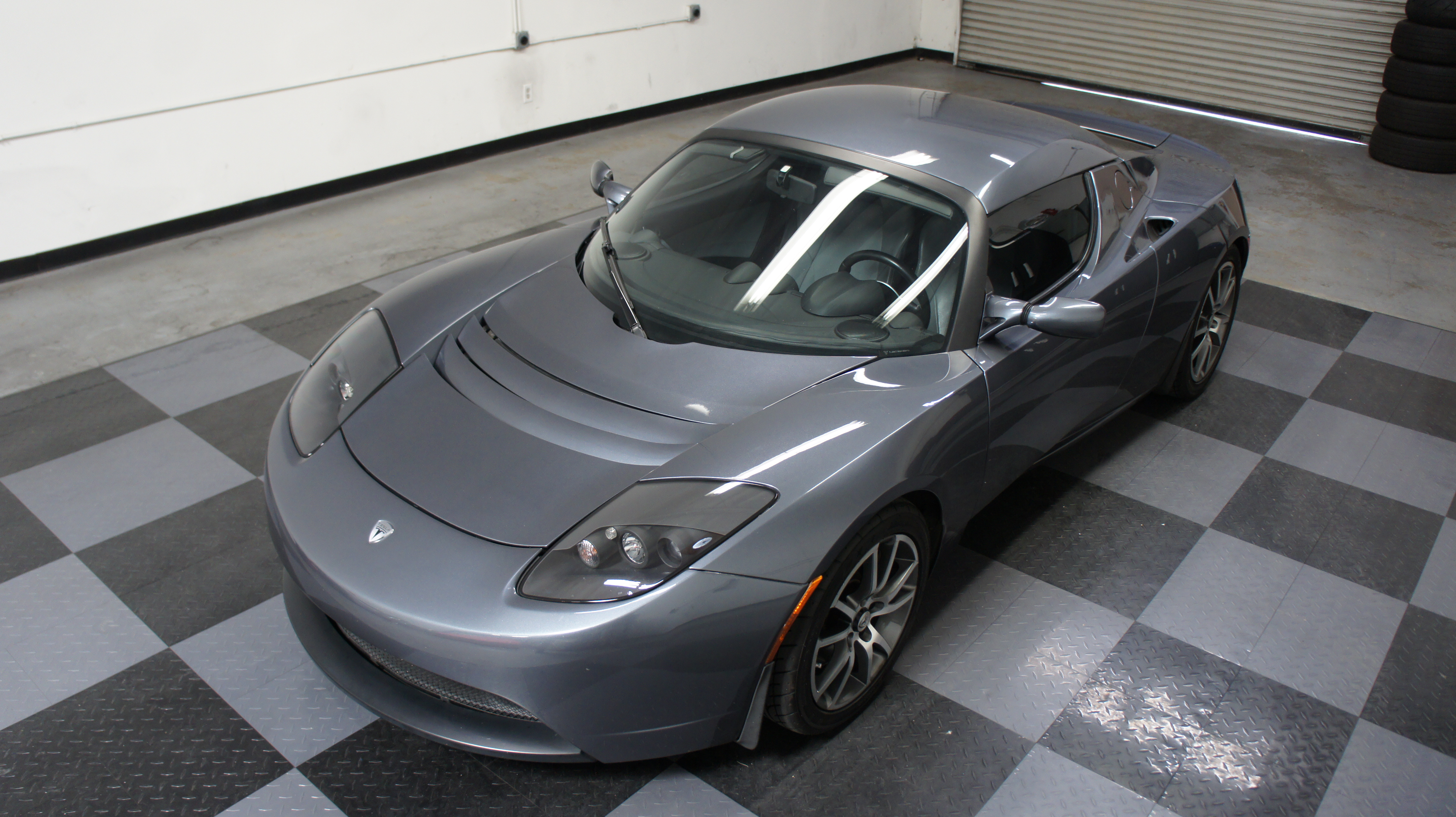 Used 2008 Tesla Roadster RWD image 11