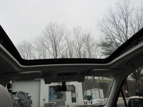 Used 2018 Subaru Forester 2.5i Premium image 23