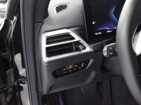 Used 2025 BMW i4 eDrive40 RWD image 16