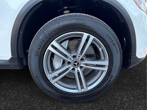 Used 2020 Mercedes-Benz GLC 300 image 13