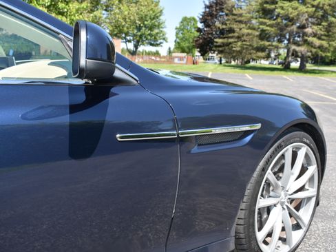 Used 2016 Aston Martin DB9 GT Volante RWD image 25