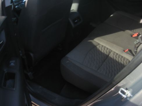 Used 2018 Chevrolet Equinox LS image 7