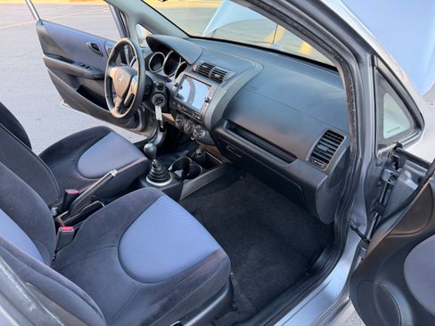 Used 2008 Honda Fit Sport image 28