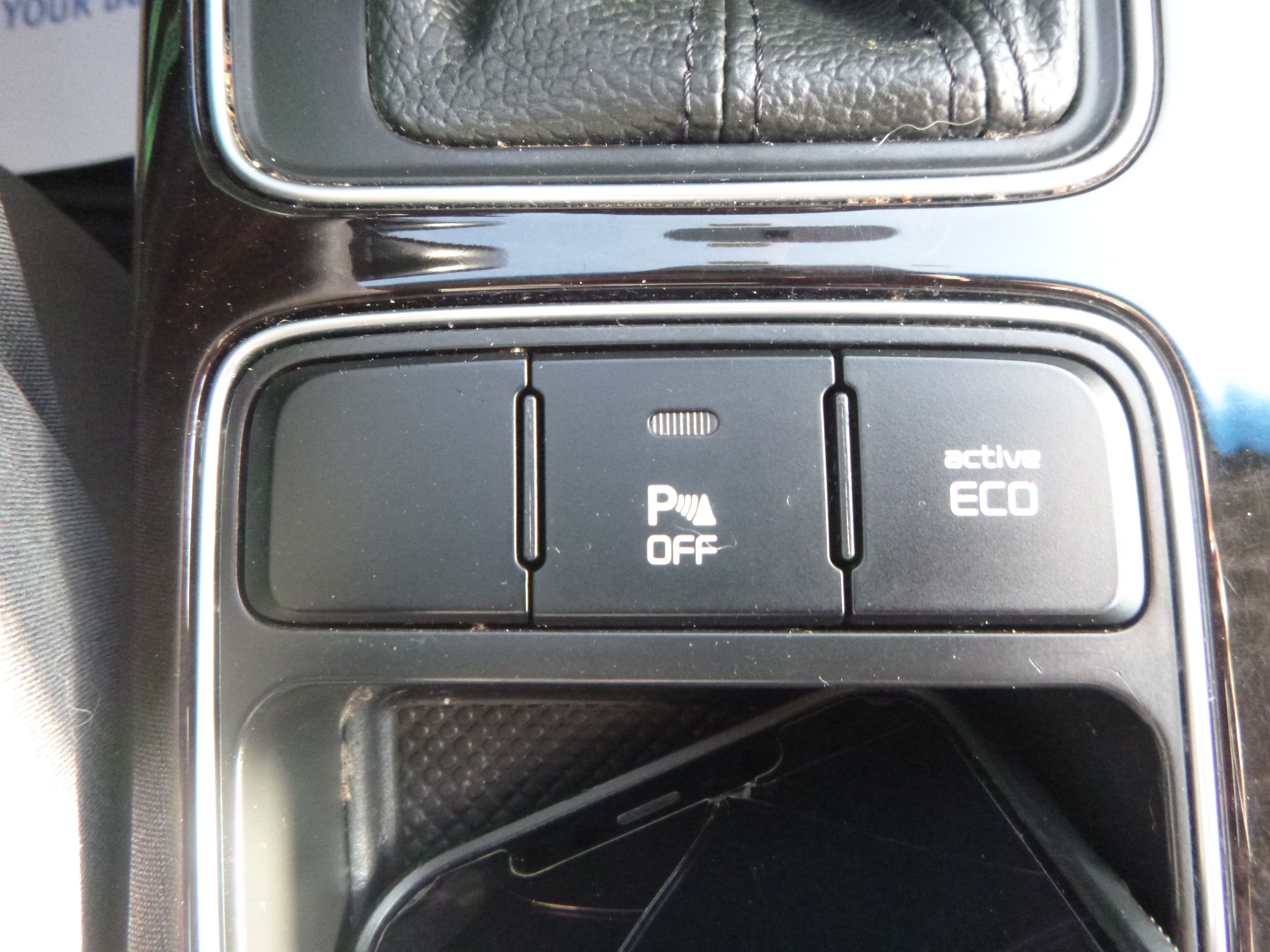 Used 2014 Kia Sorento FWD LX image 25