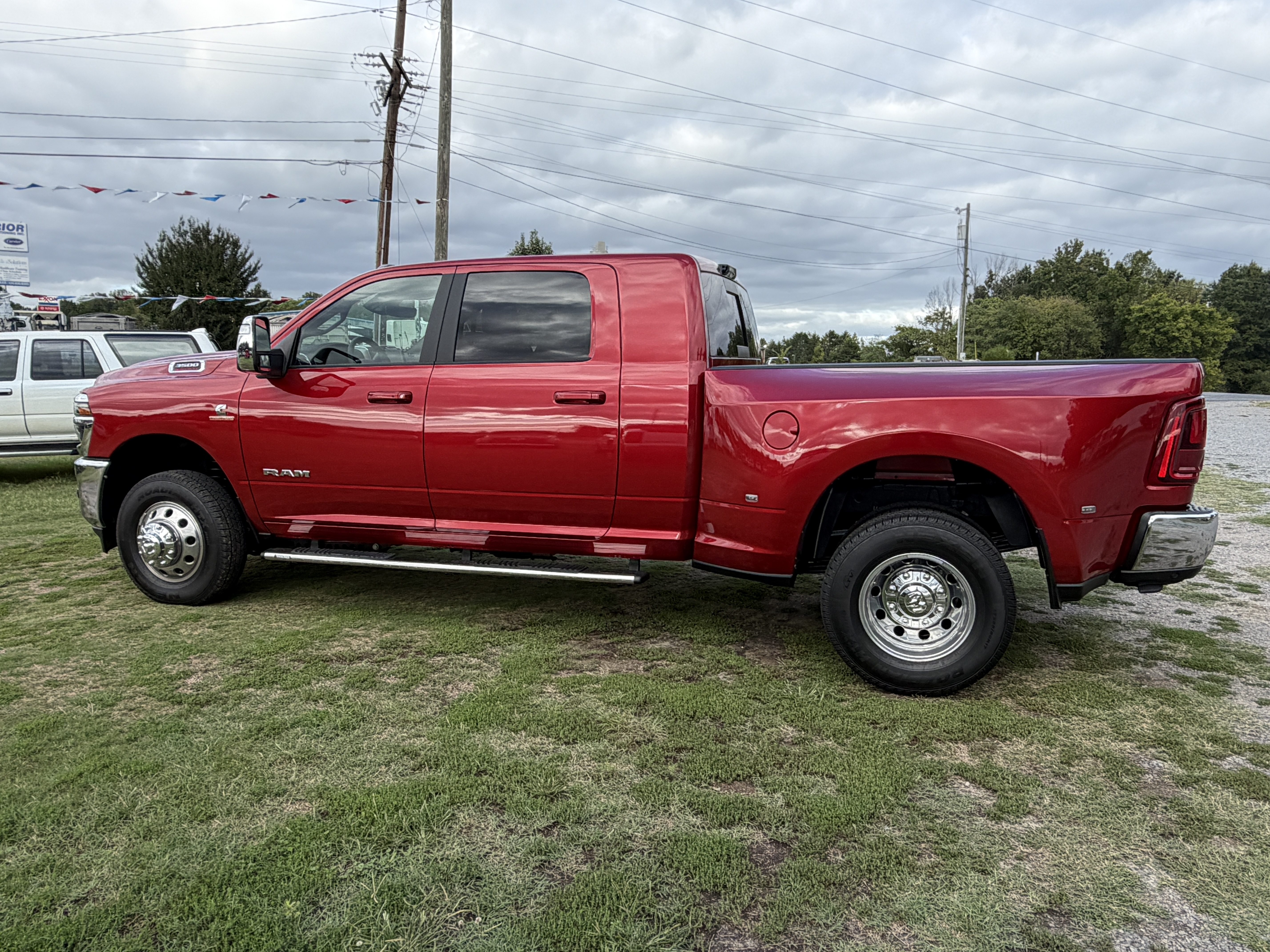 Used 2026 RAM 3500 4x4 Mega Cab Laramie DRW image 2