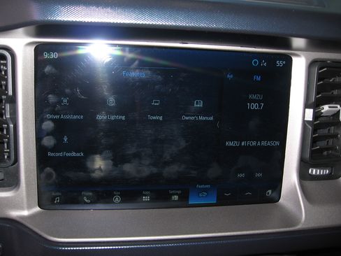 Used 2023 Ford Bronco Outer Banks w/ SASQUATCH PKG image 15