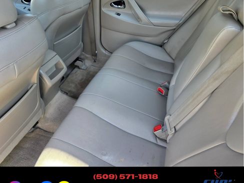 Used 2010 Toyota Camry UNAVAIL FWD image 16