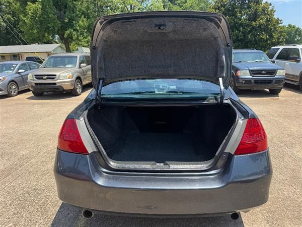 Used 2007 Honda Accord SE V6 Sedan image 3