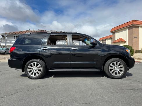 Used 2011 Toyota Sequoia Limited image 13