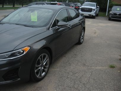 Used 2019 Ford Fusion SEL