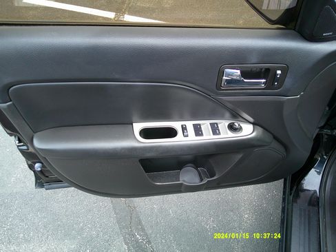 Used 2012 Ford Fusion SEL image 13