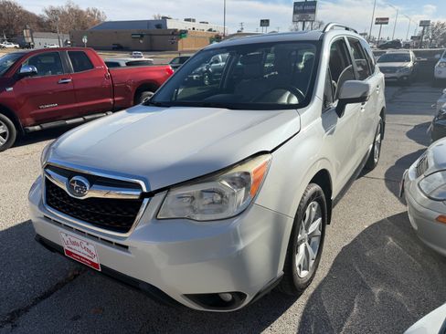 Used 2014 Subaru Forester 2.5i Touring image 6