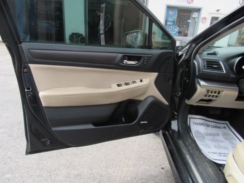 Used 2015 Subaru Legacy 2.5i Limited image 14