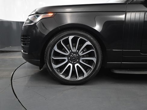 Used 2018 Land Rover Range Rover Supercharged image 9