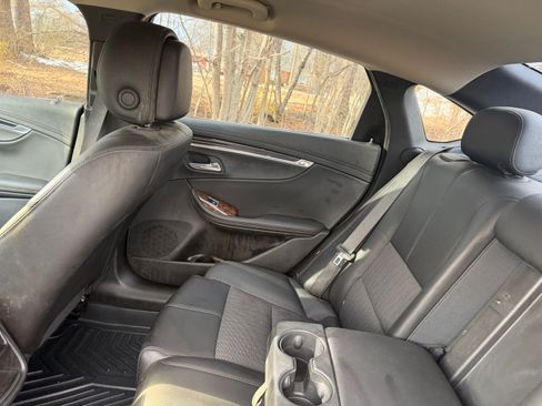 Used 2014 Chevrolet Impala LT image 24