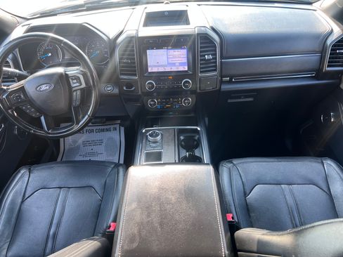 Used 2019 Ford Expedition Max 2WD Limited image 3