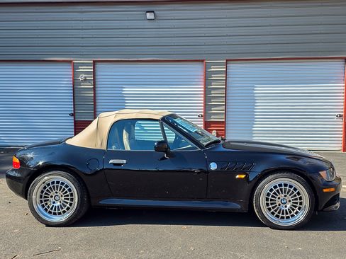 Used 1998 BMW Z3 2.8 image 23