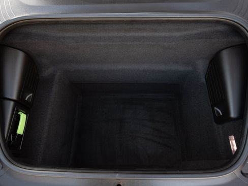 Used 2018 Porsche 911 Turbo S image 32