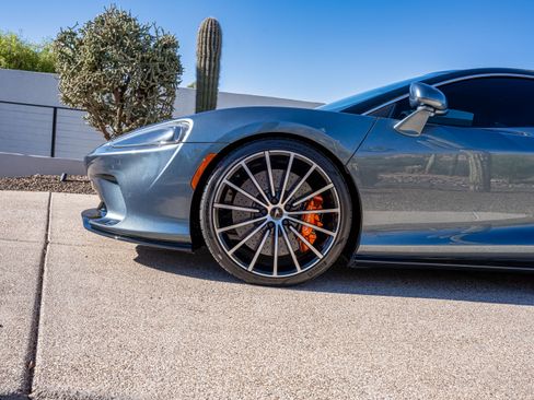 Used 2020 McLaren GT image 12