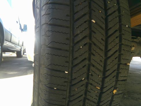 Used 2014 Ford E-150 and Econoline 150 Club Wagon image 23