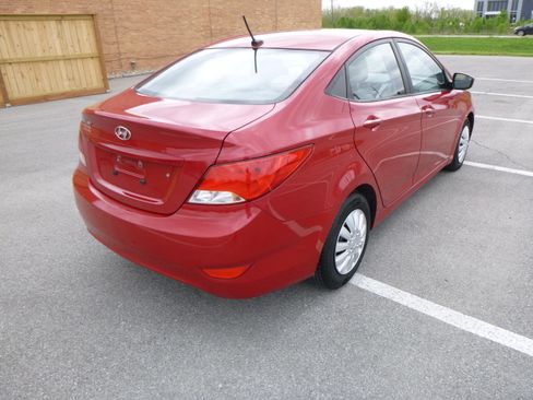 Used 2016 Hyundai Accent SE image 6