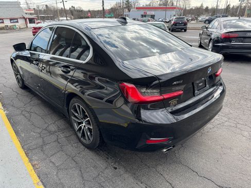 Used 2019 BMW 330i xDrive image 4