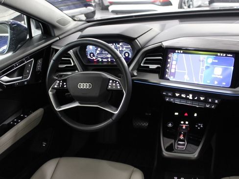 Used 2024 Audi Q4 e-tron Premium Plus image 35