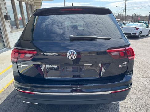 Used 2018 Volkswagen Tiguan SEL image 5