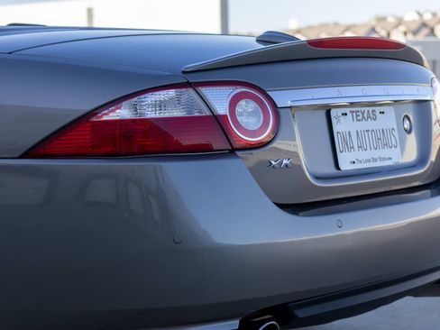 Used 2008 Jaguar XK image 20