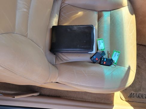 Used 1995 Lincoln Mark VIII image 15