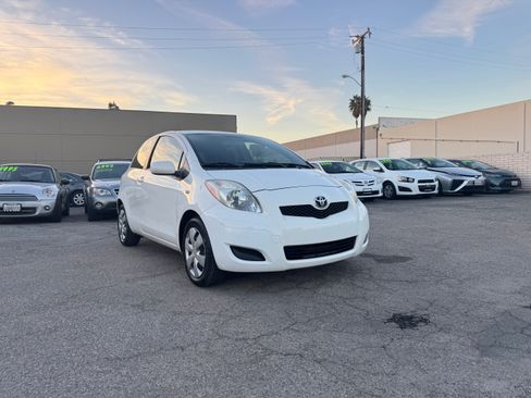Used 2009 Toyota Yaris image 9