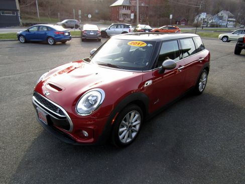 Used 2017 MINI Cooper Clubman S image 5
