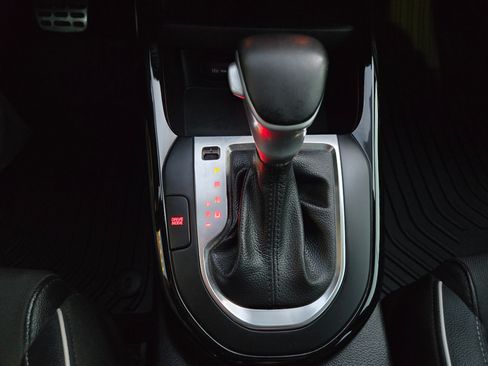 Used 2021 Kia Forte GT-Line image 30