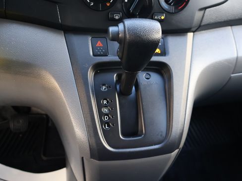 Used 2019 Nissan NV200 SV image 26