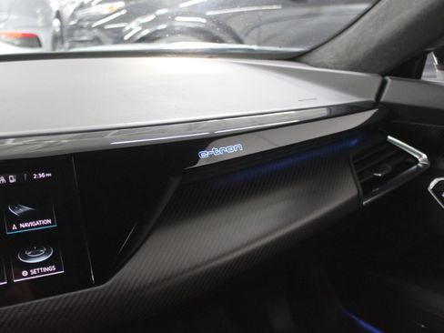 Used 2023 Audi RS e-tron GT image 37