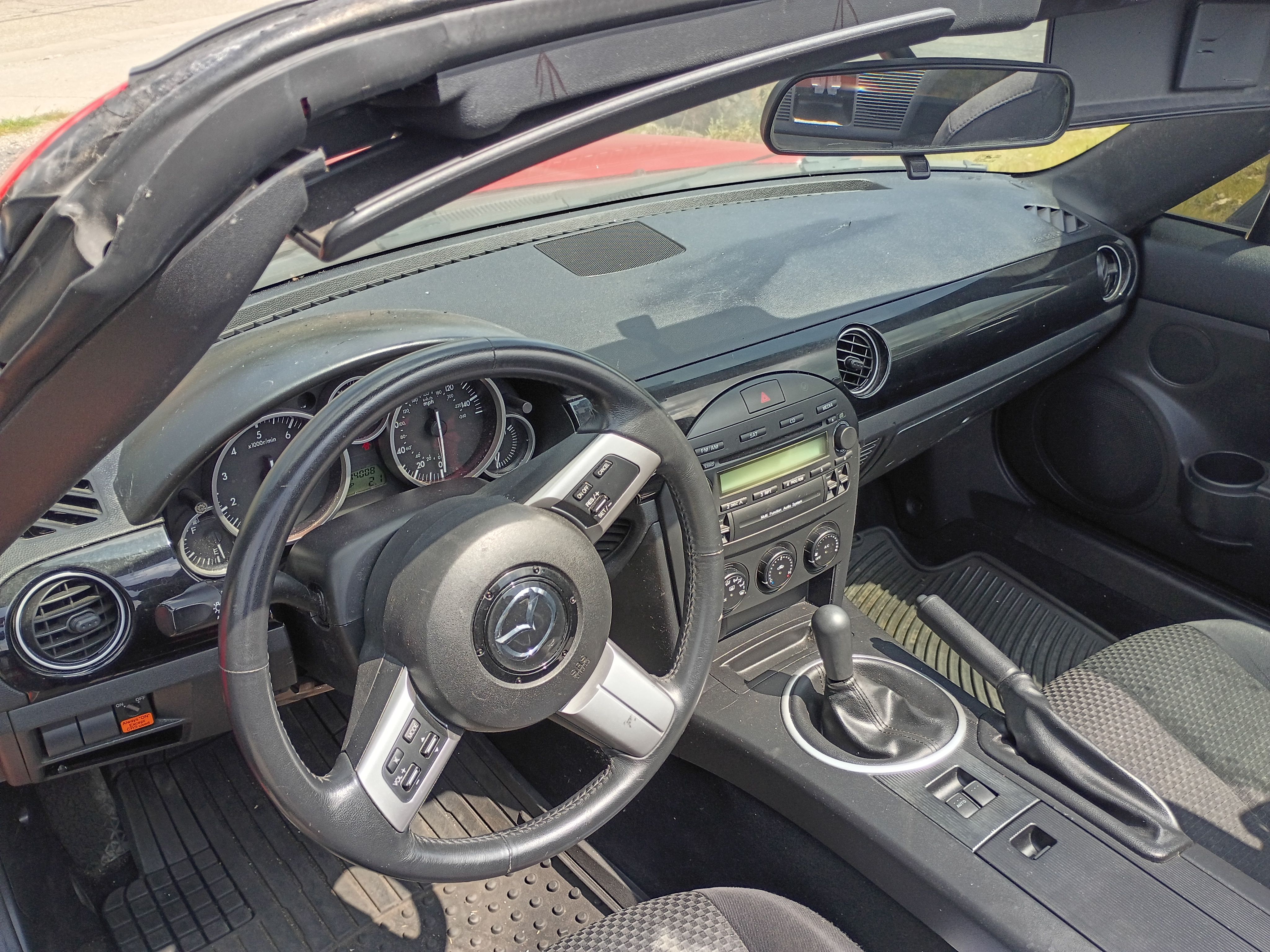 Used 2006 MAZDA MX-5 Miata UNAVAIL RWD image 7
