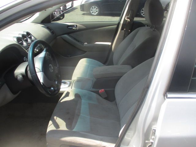 Used 2012 Nissan Altima Sedan FWD image 7