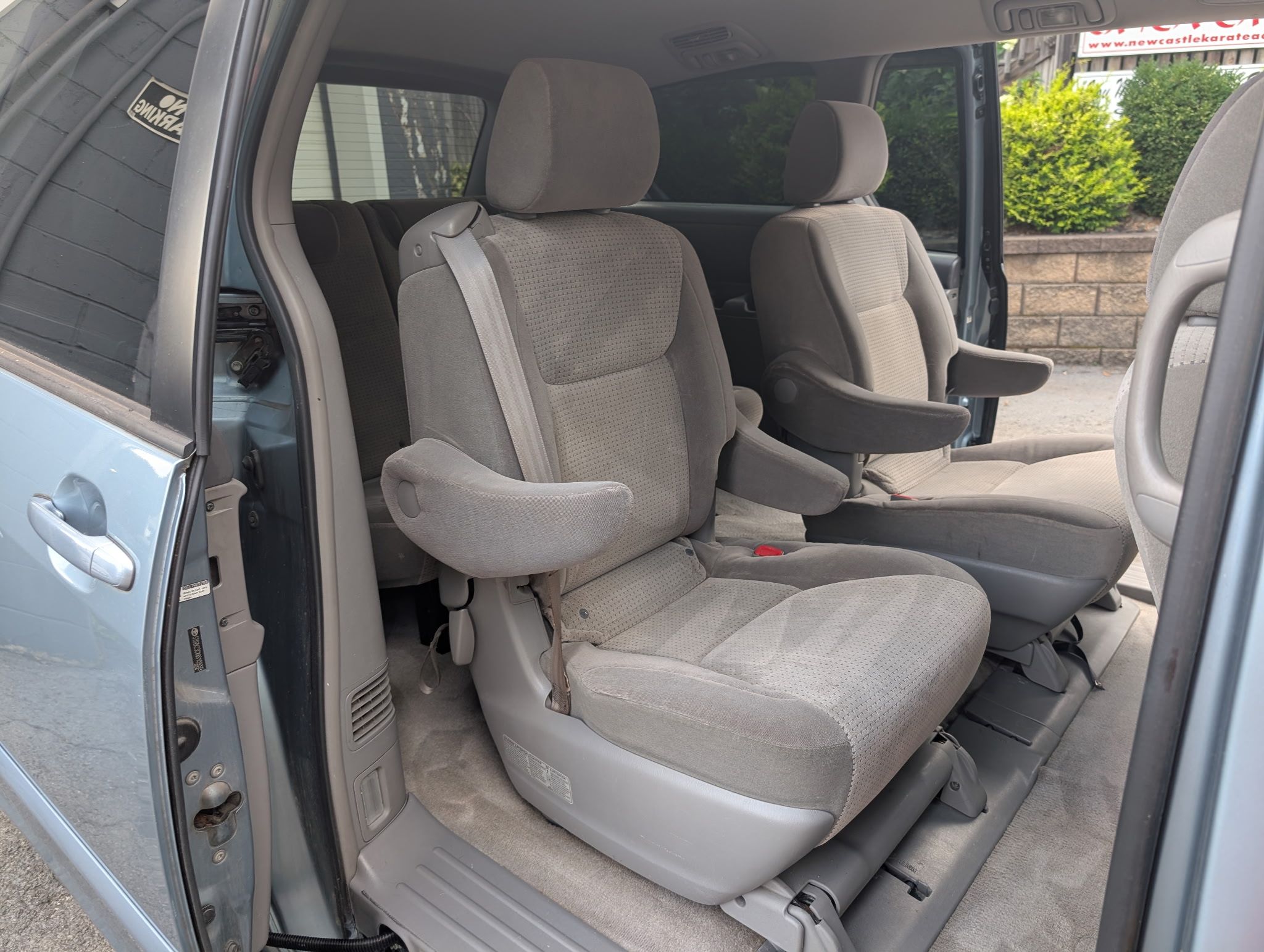 Used 2008 Toyota Sienna LE FWD image 9