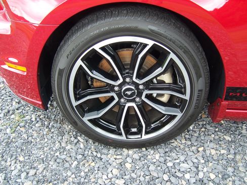 Used 2013 Ford Mustang GT Premium RWD image 7