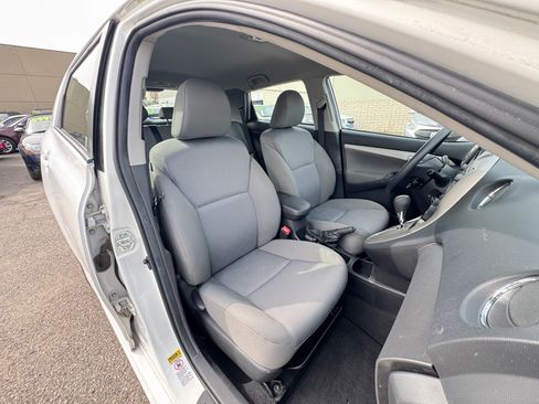 Used 2009 Toyota Matrix image 18