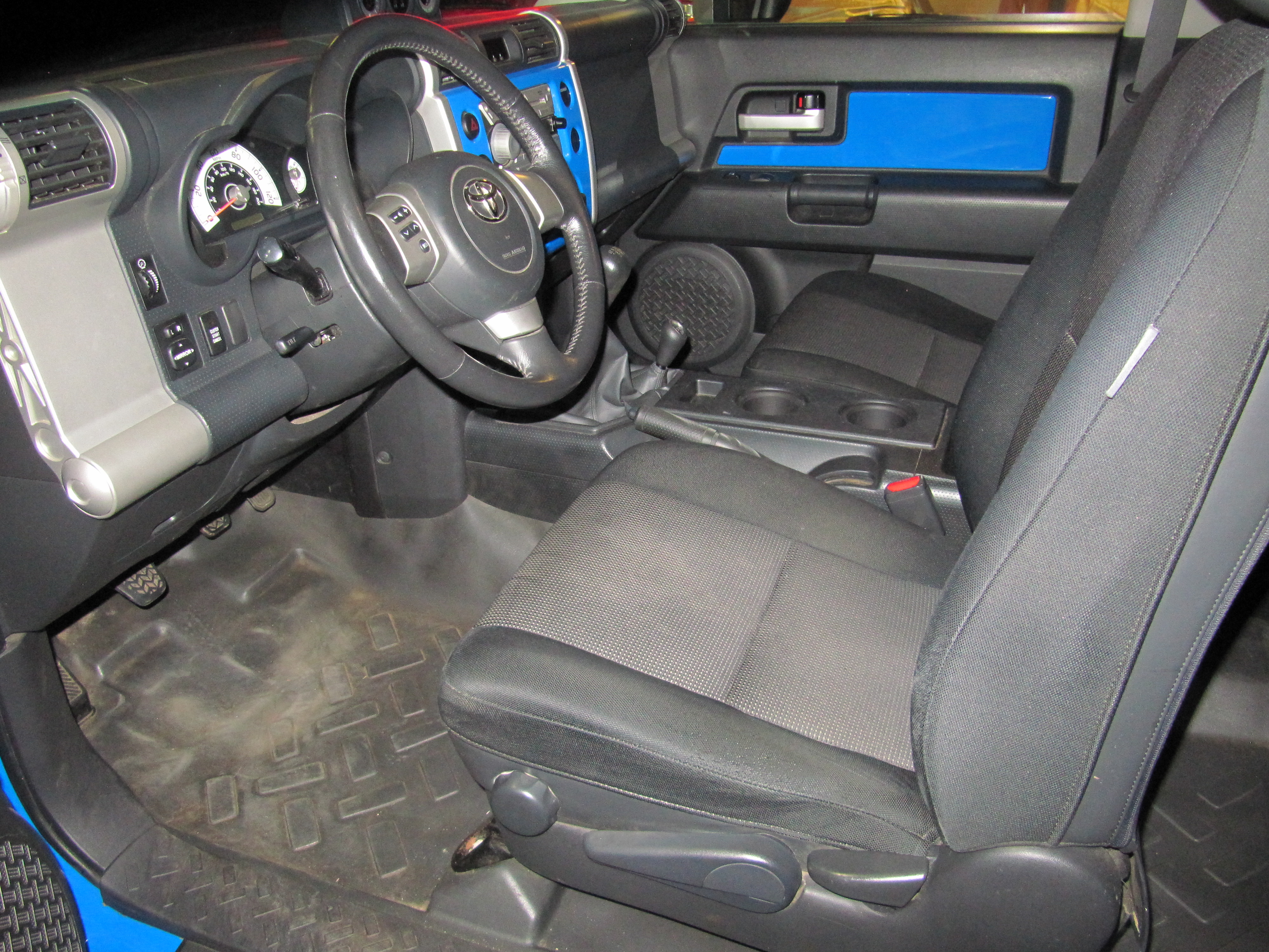 Used 2007 Toyota FJ Cruiser AWD/4WD image 22