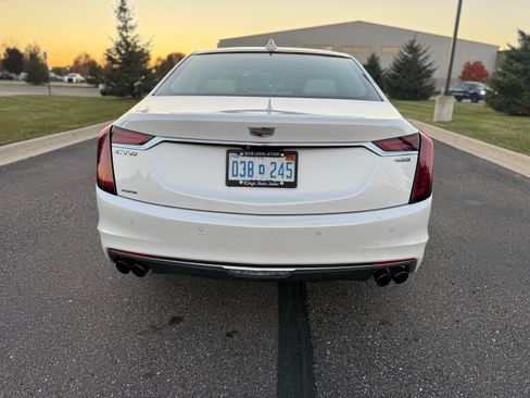 Used 2020 Cadillac CT6 Luxury image 5