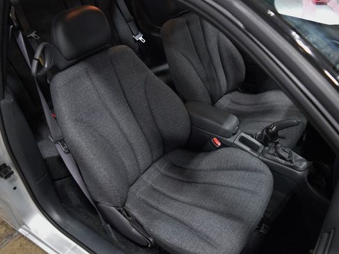 Used 2003 Chevrolet Cavalier image 22